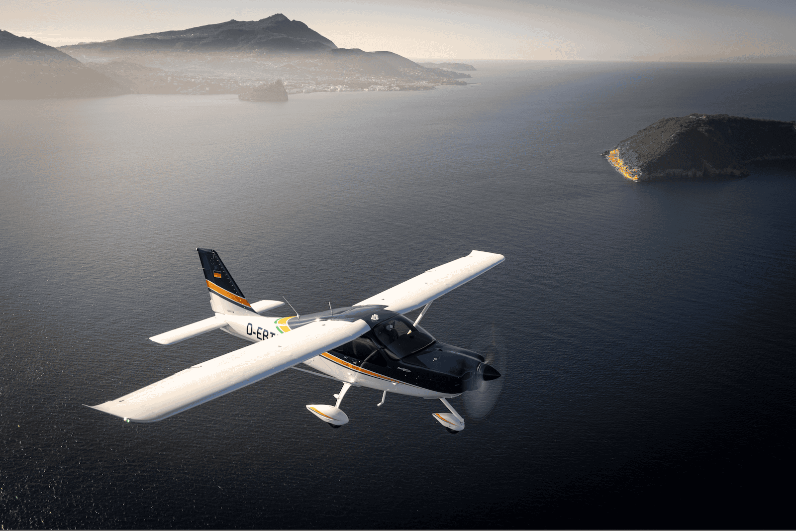 p2010 aircraft canada sales